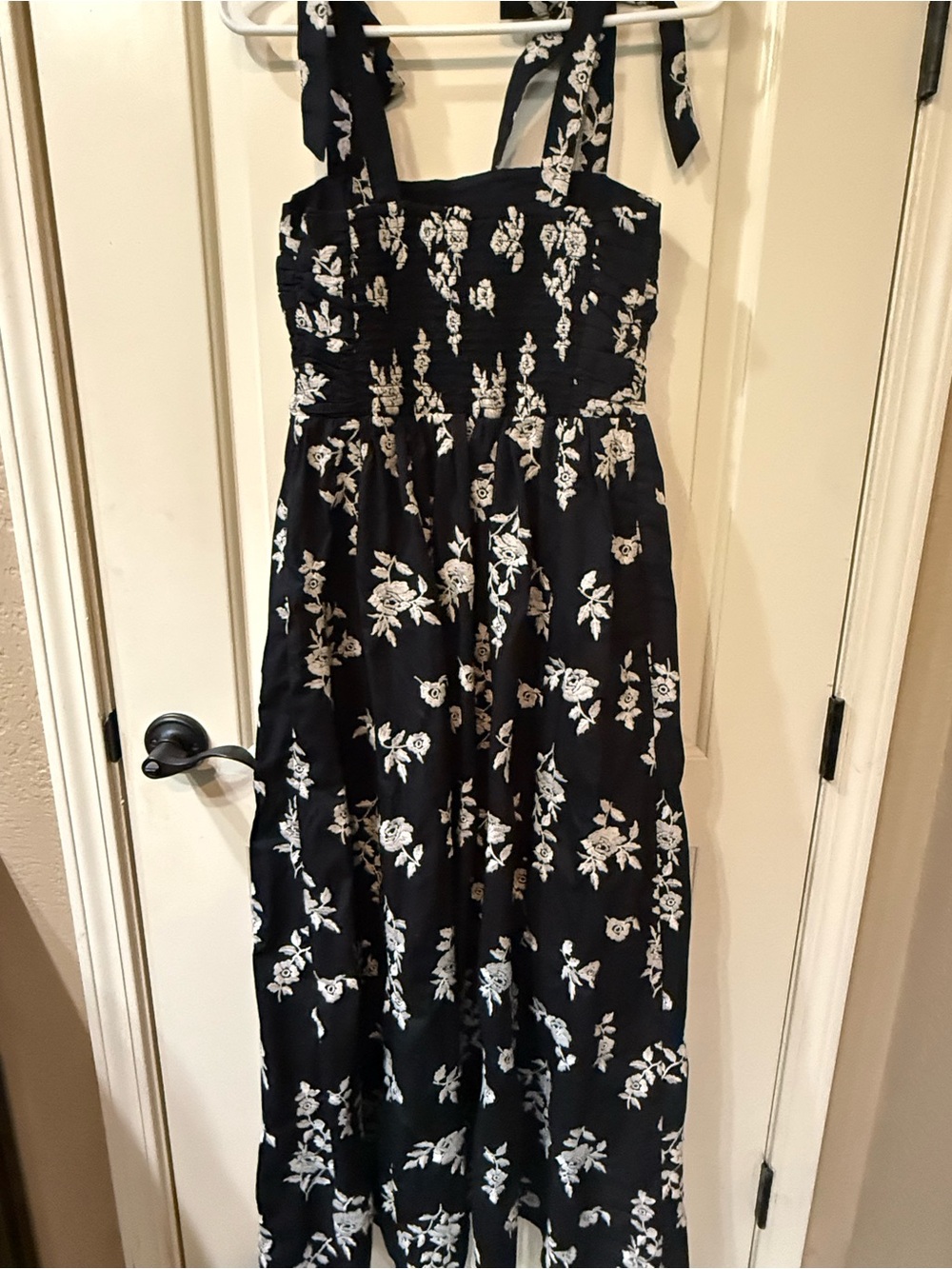Abercrombie & Fitch Emerson Tie-Strap Maxi - Picture 3 of 9